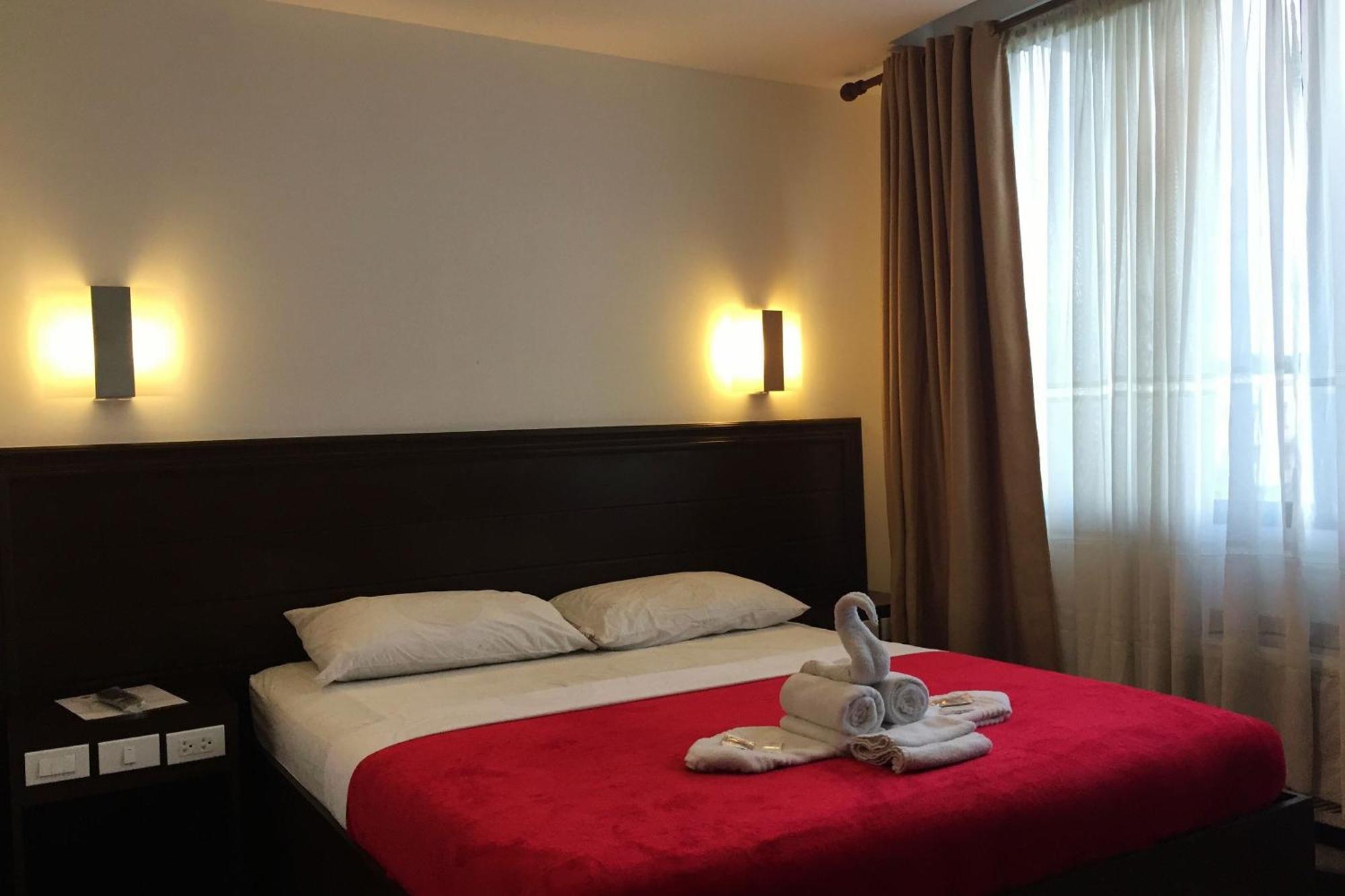 Pearli View Hotel Iloilo Powered By Cocotel Zimmer foto